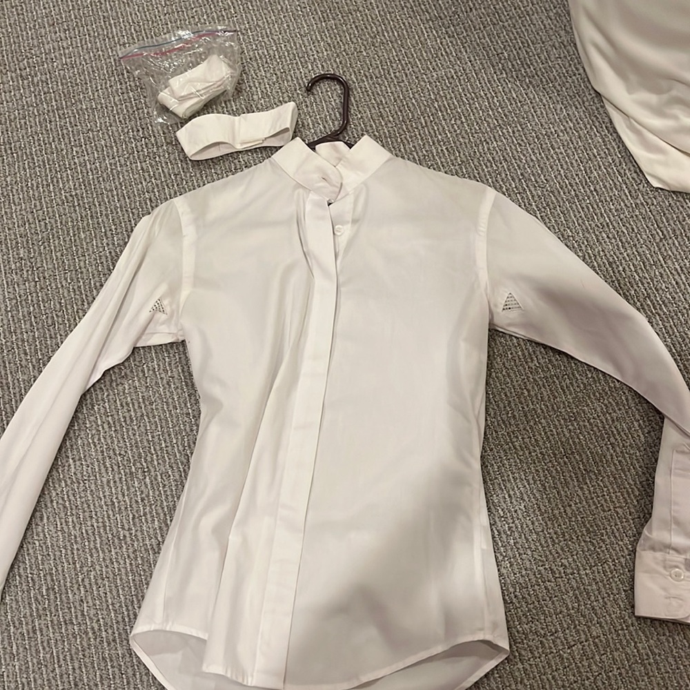 Junior equestrian white show shirt and a few extra collars